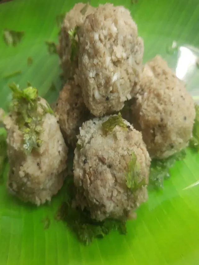 millet upma kozhukattai
